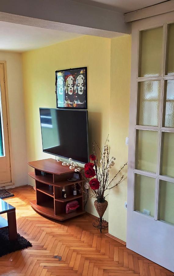 Zee Apartment ซาดาร์ ภายนอก รูปภาพ
