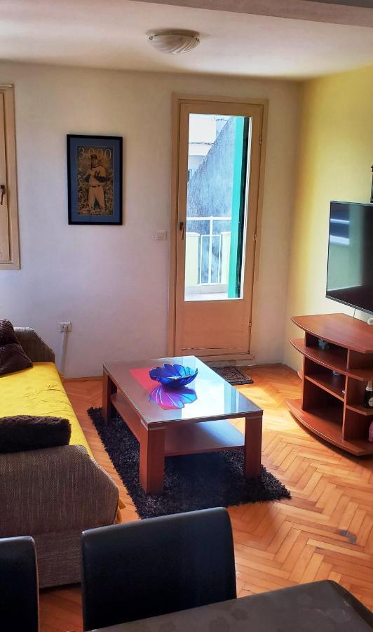 Zee Apartment ซาดาร์ ภายนอก รูปภาพ